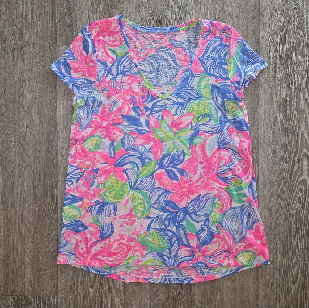 Lilly Pulitzer Pink and Blue Floral Short Sleeve Tee